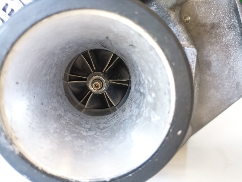 Recambio de turbocompresor para opel insignia berlina a20dth referencia OEM IAM 55570748  