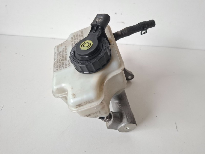 Recambio de bomba freno para volkswagen touran (1t1) azv referencia OEM IAM   