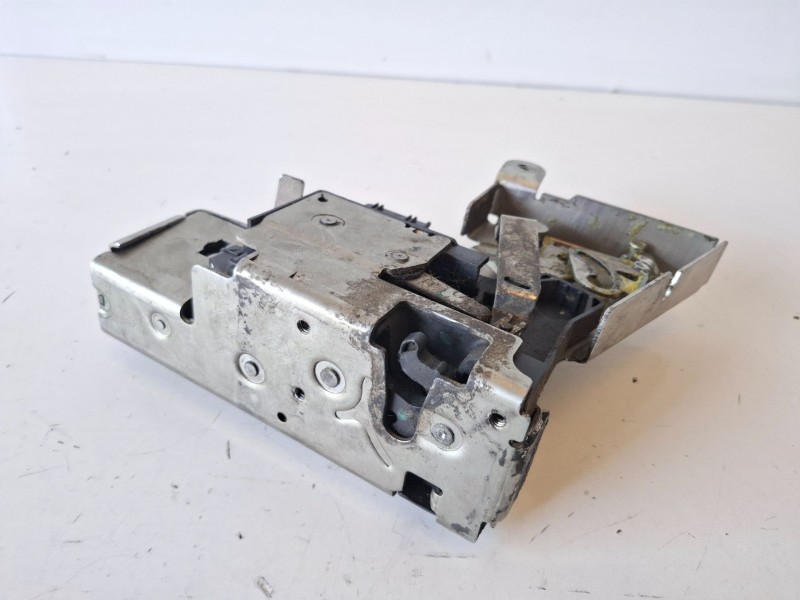 Recambio de cerradura puerta trasera derecha para ford transit connect (tc7) hcpb referencia OEM IAM 2T14V43288CE  