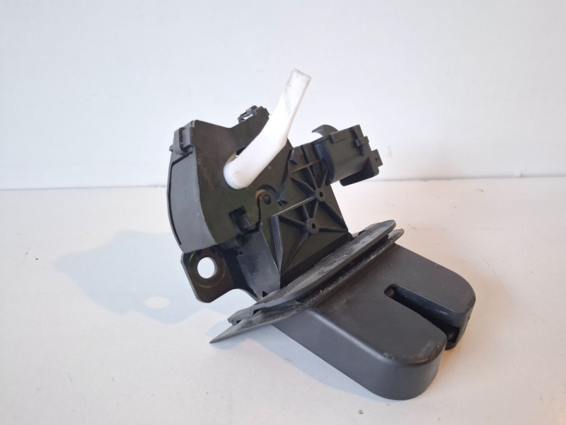 Recambio de cerradura maletero / porton para audi q7 (4l) bug referencia OEM IAM   