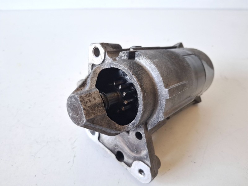 Recambio de motor arranque para citroen xsara picasso 9hz referencia OEM IAM D7G3  