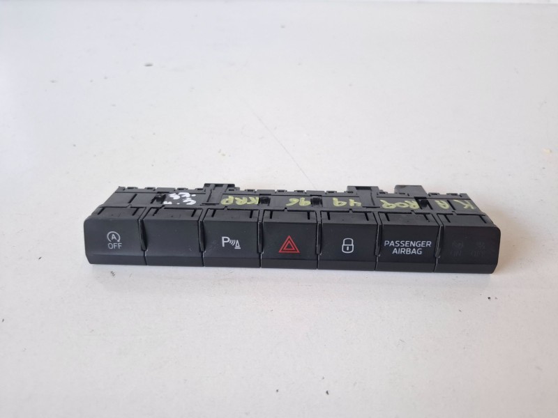 Recambio de warning para skoda karoq (nu) dgt referencia OEM IAM 565927132AK  