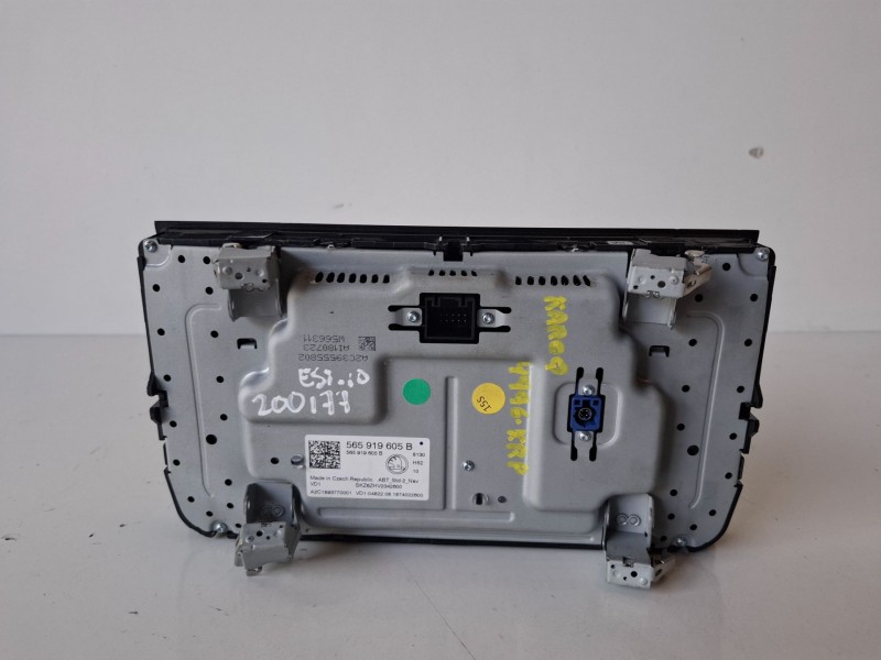 Recambio de pantalla multifuncion para skoda karoq (nu) dgt referencia OEM IAM 565919605B  