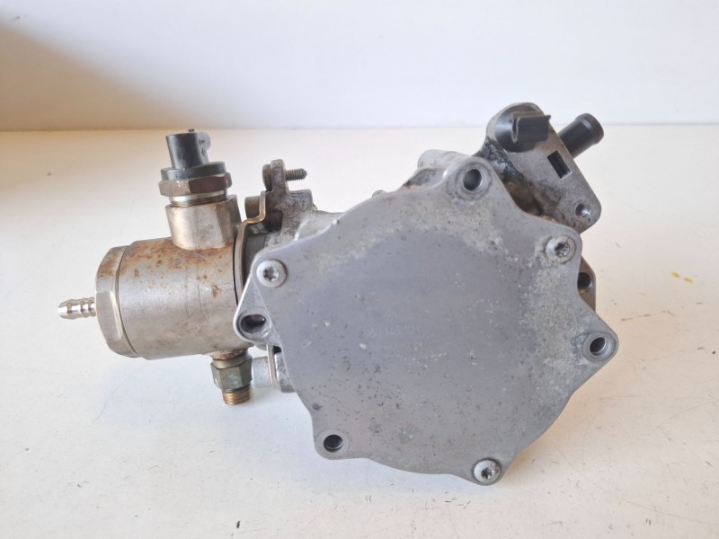 Recambio de depresor freno / bomba vacio para audi a3 (8p1) ccza referencia OEM IAM   
