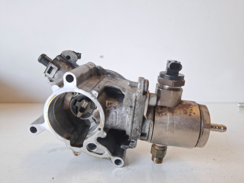 Recambio de depresor freno / bomba vacio para audi a3 (8p1) ccza referencia OEM IAM   