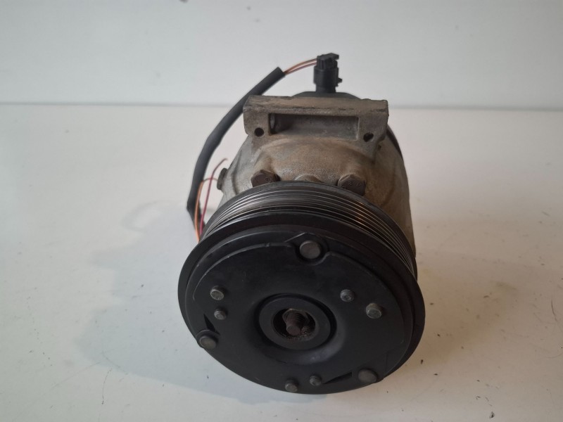 Recambio de compresor aire acondicionado para renault laguna ii (bg0) f9q758 referencia OEM IAM 8200678507  