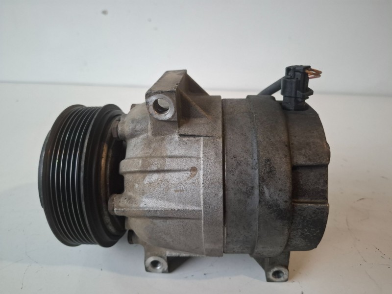 Recambio de compresor aire acondicionado para renault laguna ii (bg0) f9q758 referencia OEM IAM 8200678507  
