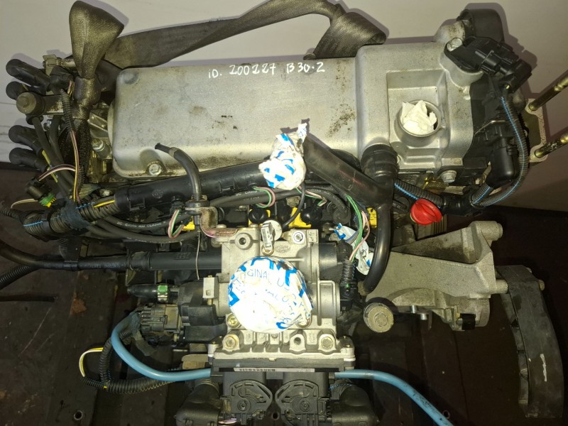 Recambio de motor completo para fiat ii punto (188) berlina 188a4000 referencia OEM IAM 188A4000  