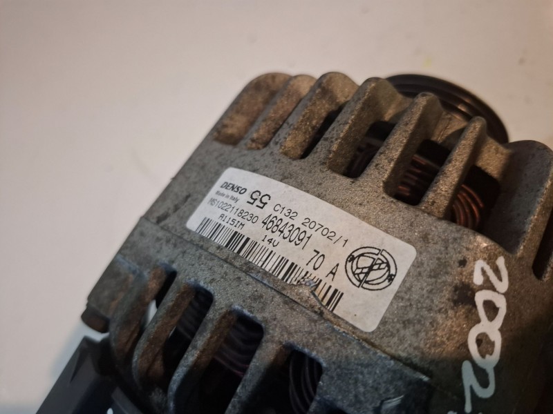 Recambio de alternador para fiat ii punto (188) berlina 188a4000 referencia OEM IAM 46843091  