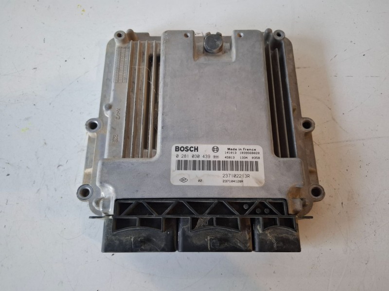 Recambio de centralita motor uce para dacia sandero ii k9k612 referencia OEM IAM 0281030439  