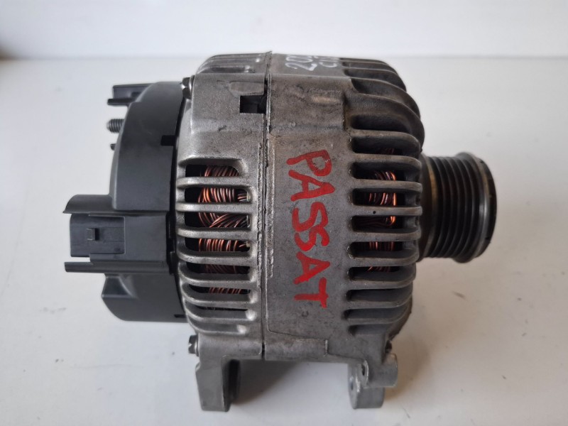 Recambio de alternador para volkswagen passat variant (3c5) cba referencia OEM IAM 021903026L  