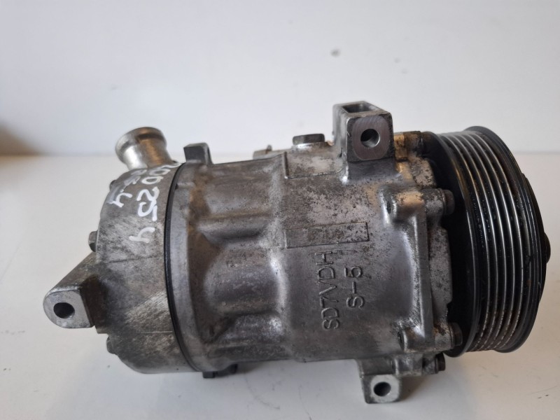 Recambio de compresor aire acondicionado para saab 9-3 berlina z19dth referencia OEM IAM P13171593  