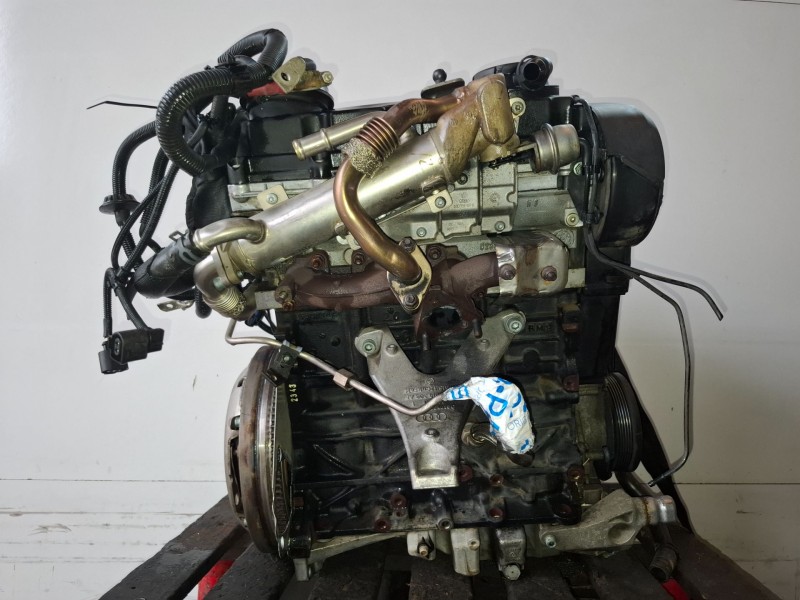 Recambio de motor completo para audi a4 avant (8e) blb referencia OEM IAM BLB  