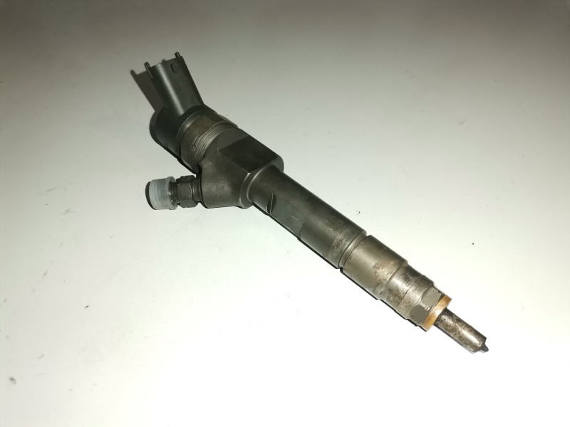 Recambio de inyector para renault scenic ii (jm) f9q804 referencia OEM IAM 0445110230/8200389369  