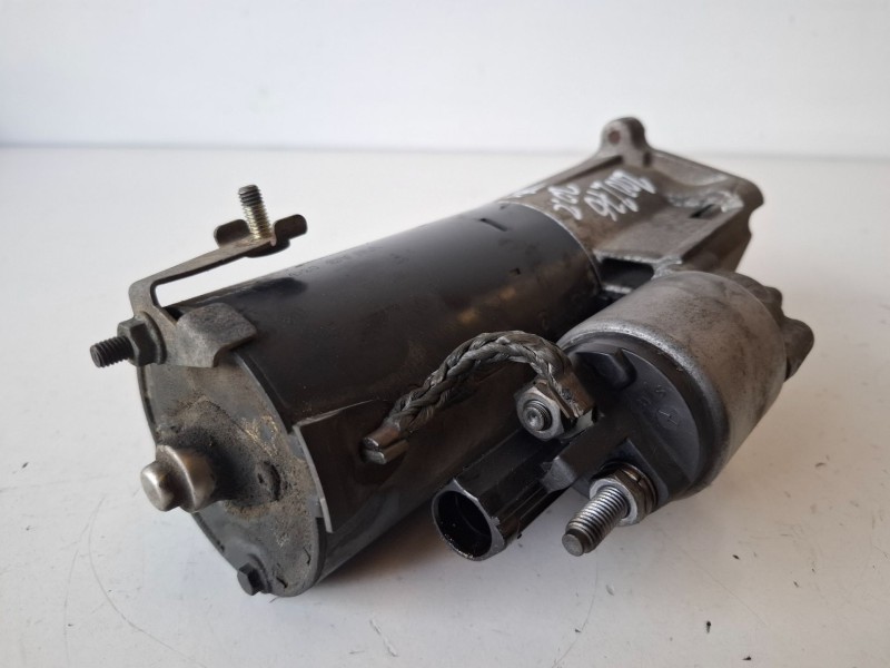 Recambio de motor arranque para audi a4 avant (8e) blb referencia OEM IAM 0001125053  