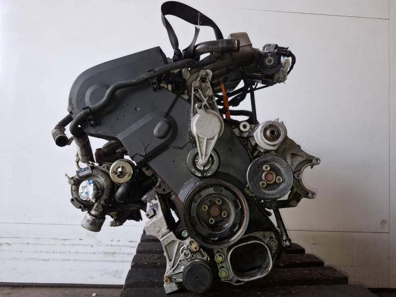 Recambio de motor completo para audi a6 avant (4b5) aeb referencia OEM IAM AEB  