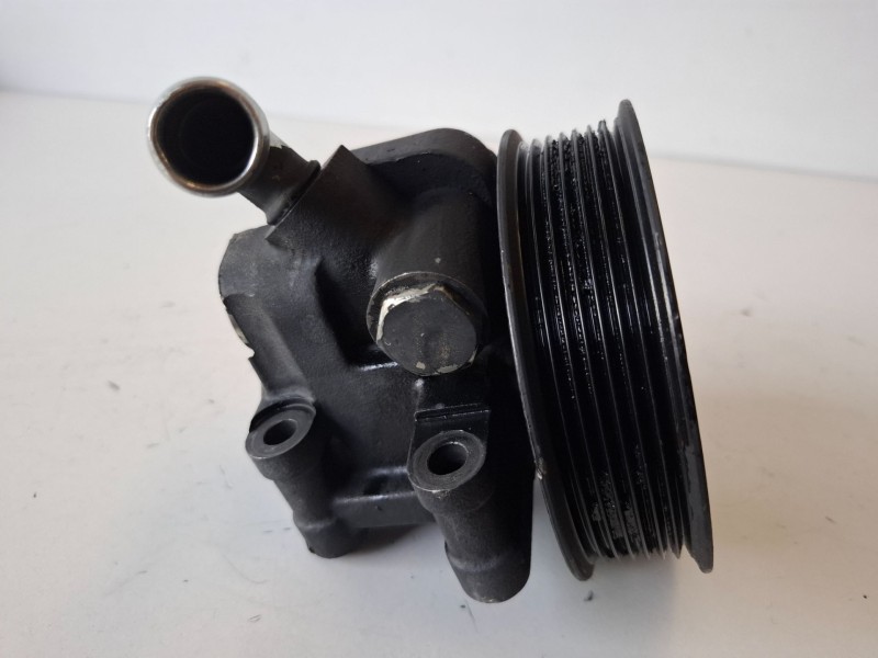 Recambio de bomba direccion para ford focus berlina (cak) c9da referencia OEM IAM   