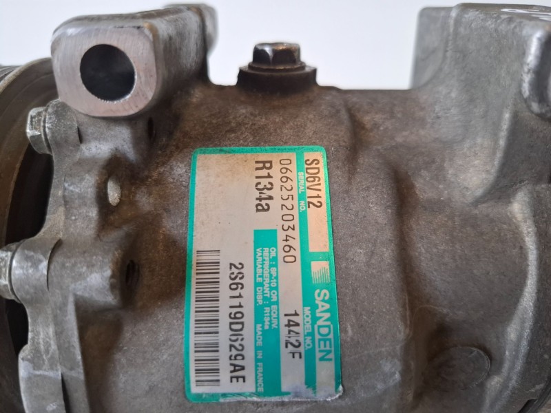 Recambio de compresor aire acondicionado para ford focus berlina (cak) c9da referencia OEM IAM 2S6119D629AE  