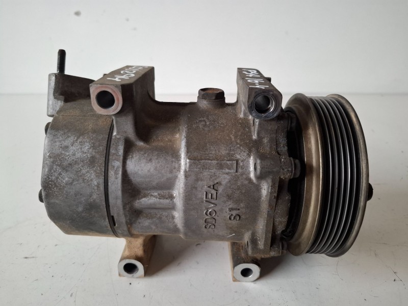 Recambio de compresor aire acondicionado para peugeot 307 berlina (s2) nfu referencia OEM IAM 1439  