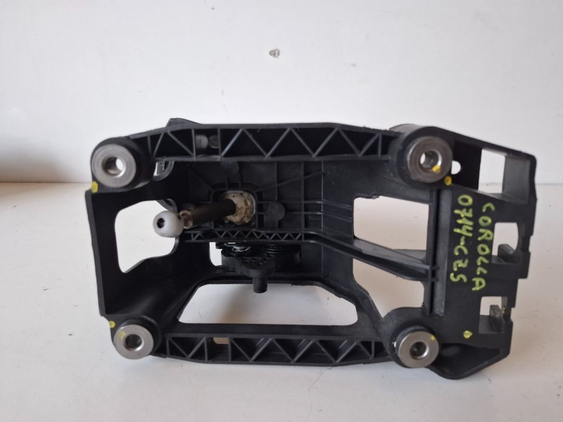 Recambio de palanca cambio para toyota corolla (e12) 1cdftv referencia OEM IAM   