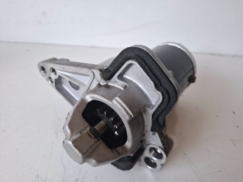 Recambio de motor arranque para renault kadjar h5h470 referencia OEM IAM M000TD2572  