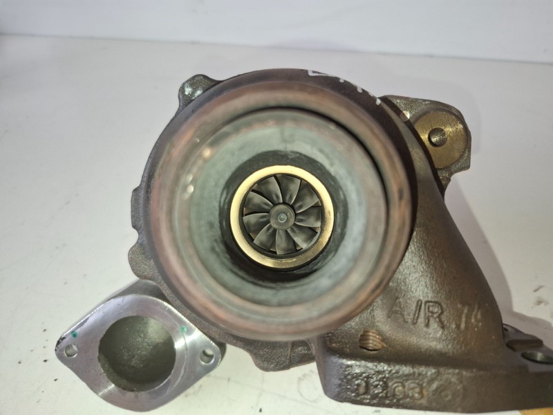 Recambio de turbocompresor para ford focus sportbreak (cb8) t1da referencia OEM IAM 9686120680  