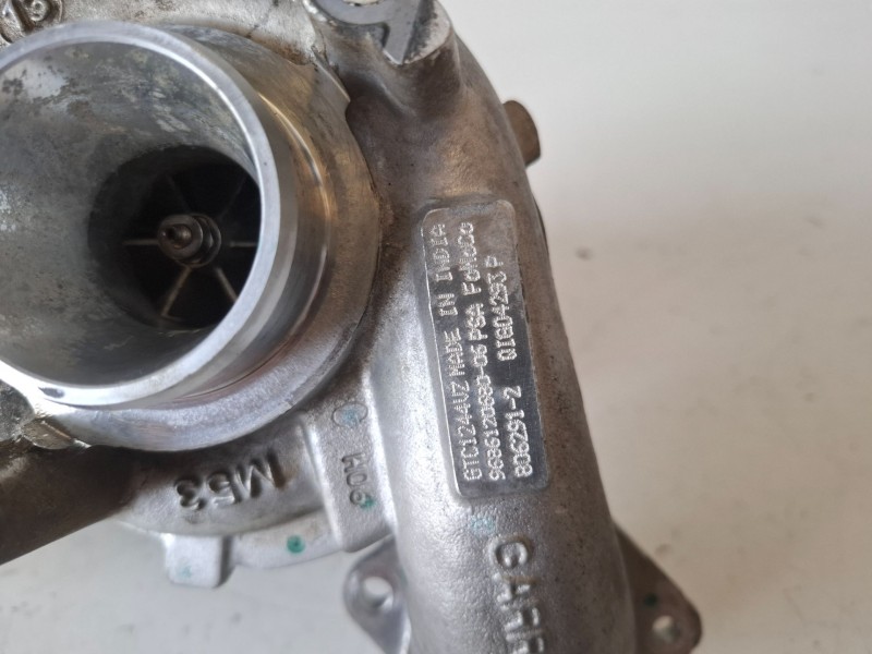 Recambio de turbocompresor para ford focus sportbreak (cb8) t1da referencia OEM IAM 9686120680  