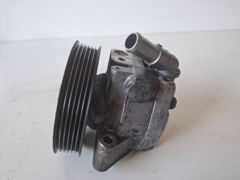 Recambio de bomba direccion para ford mondeo berlina (ca2) qxba referencia OEM IAM 6G913A696CD  