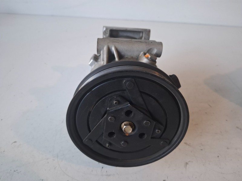 Recambio de compresor aire acondicionado para nissan almera (n16/e) k9k260 referencia OEM IAM   