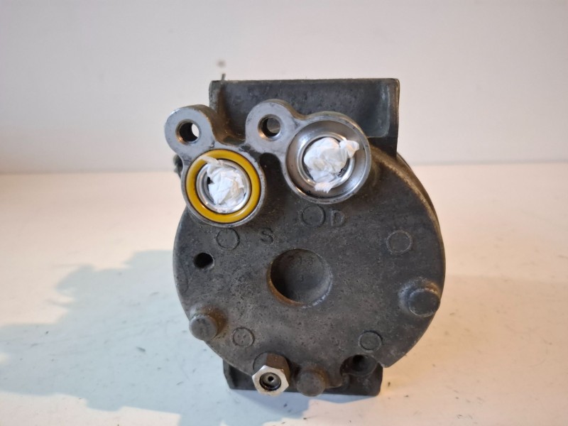 Recambio de compresor aire acondicionado para volvo xc90 d5244t5 referencia OEM IAM 8708581  