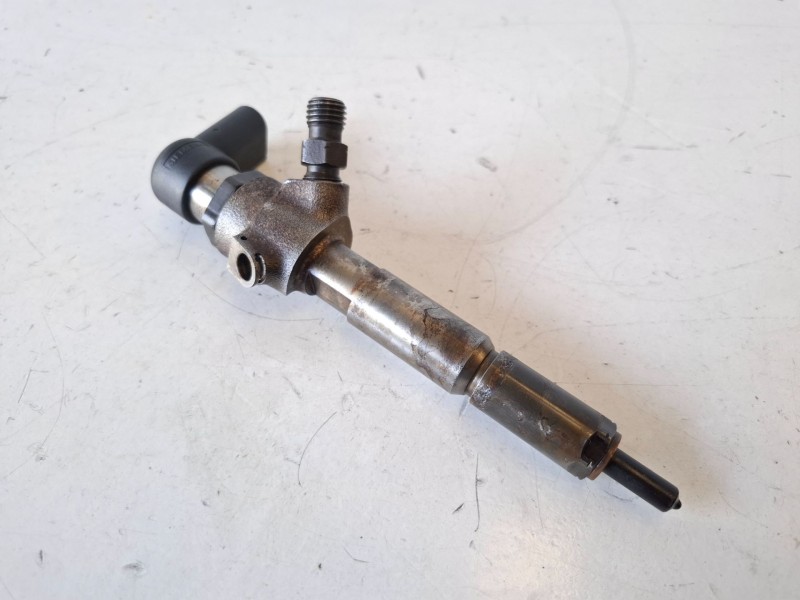 Recambio de inyector para ford focus sportbreak (cb4) kkda referencia OEM IAM 4M5Q9F593AD  