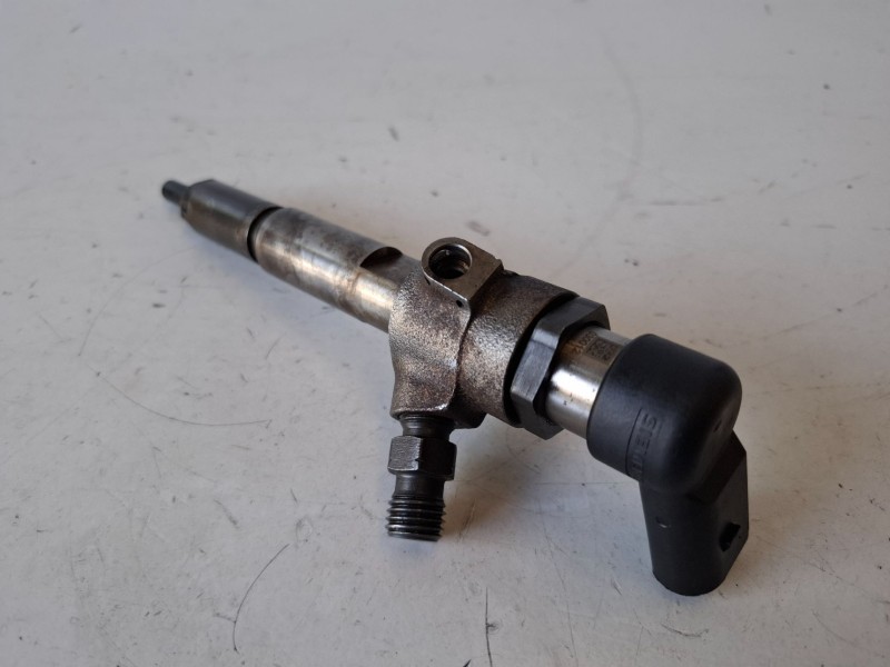 Recambio de inyector para ford focus sportbreak (cb4) kkda referencia OEM IAM 4M5Q9F593AD  
