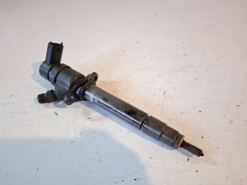 Recambio de inyector para volvo xc90 d5244t5 referencia OEM IAM 0445110078  
