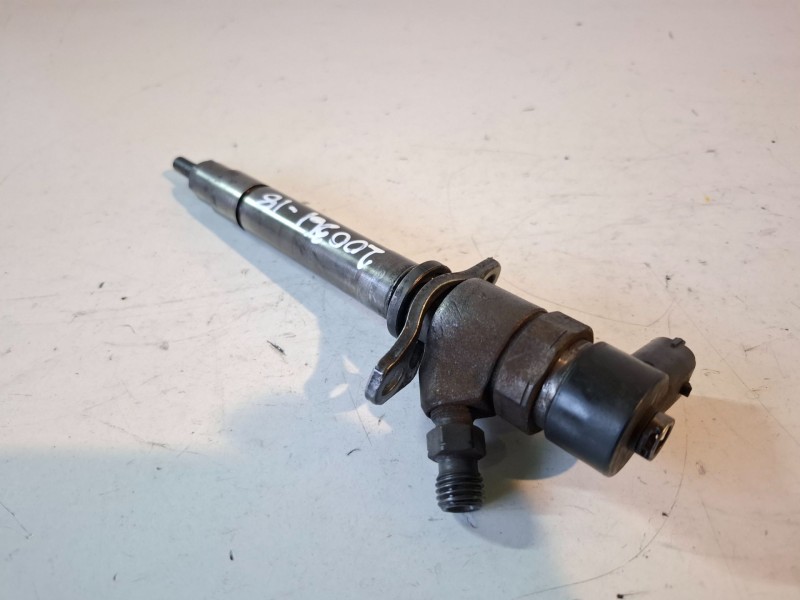 Recambio de inyector para volvo xc90 d5244t5 referencia OEM IAM 0445110078  