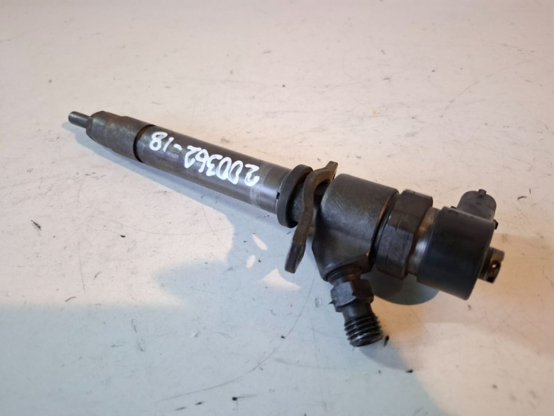 Recambio de inyector para volvo xc90 d5244t5 referencia OEM IAM 0445110078  