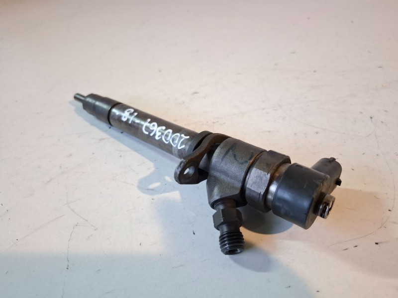 Recambio de inyector para volvo xc90 d5244t5 referencia OEM IAM 0445110078  