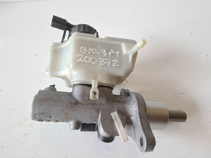 Recambio de bomba freno para volkswagen scirocco (137) cavd referencia OEM IAM   