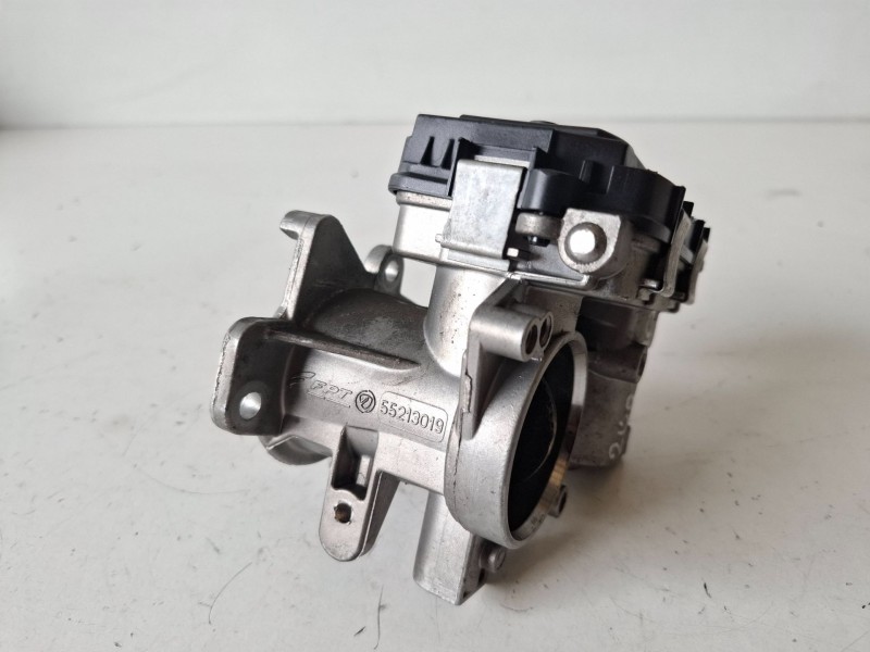 Recambio de caja mariposa para fiat iii fiorino (225) 199a9000 referencia OEM IAM 55213019  