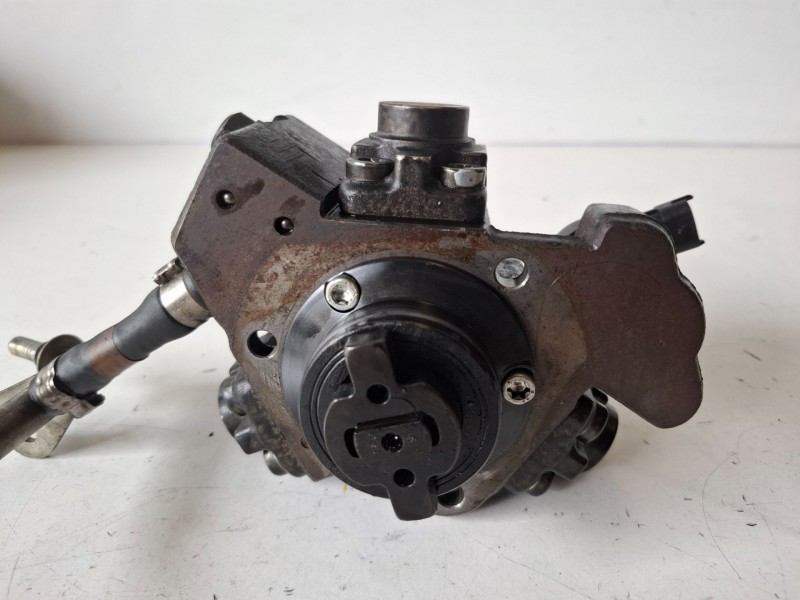 Recambio de bomba inyeccion para fiat iii fiorino (225) 199a9000 referencia OEM IAM 0445010266  