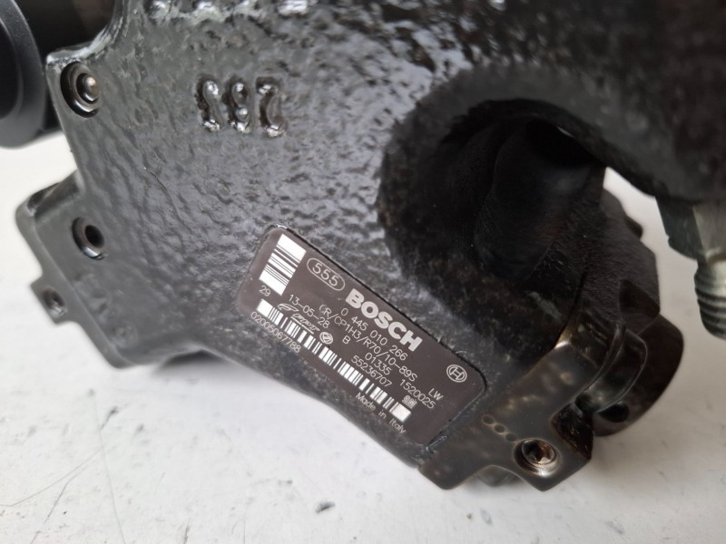 Recambio de bomba inyeccion para fiat iii fiorino (225) 199a9000 referencia OEM IAM 0445010266  