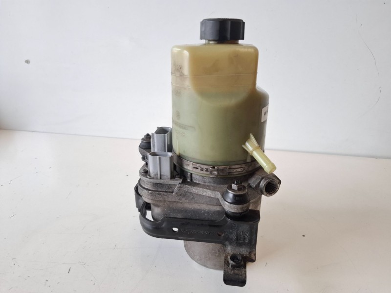 Recambio de bomba direccion para ford focus sportbreak (cb4) kkda referencia OEM IAM 4M513K514CA  