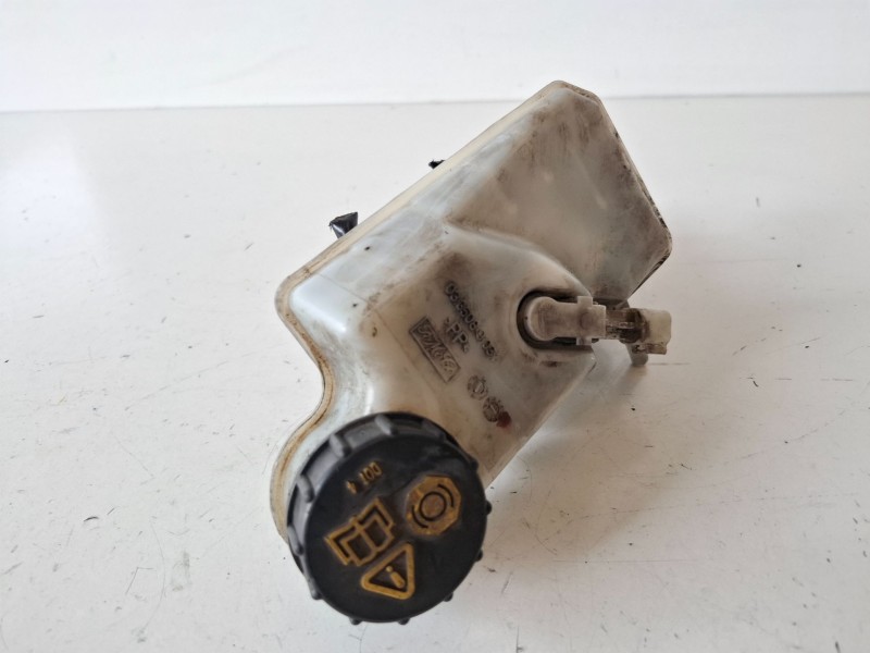 Recambio de bomba freno para ford focus berlina (cb4) hhda referencia OEM IAM   