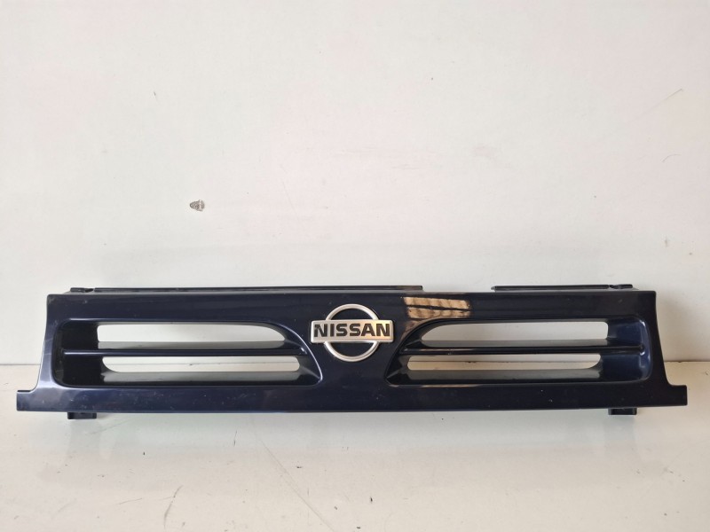 Recambio de rejilla delantera para nissan primera berl./ traveller (p10/w10) ga16ds referencia OEM IAM 6231057J00  