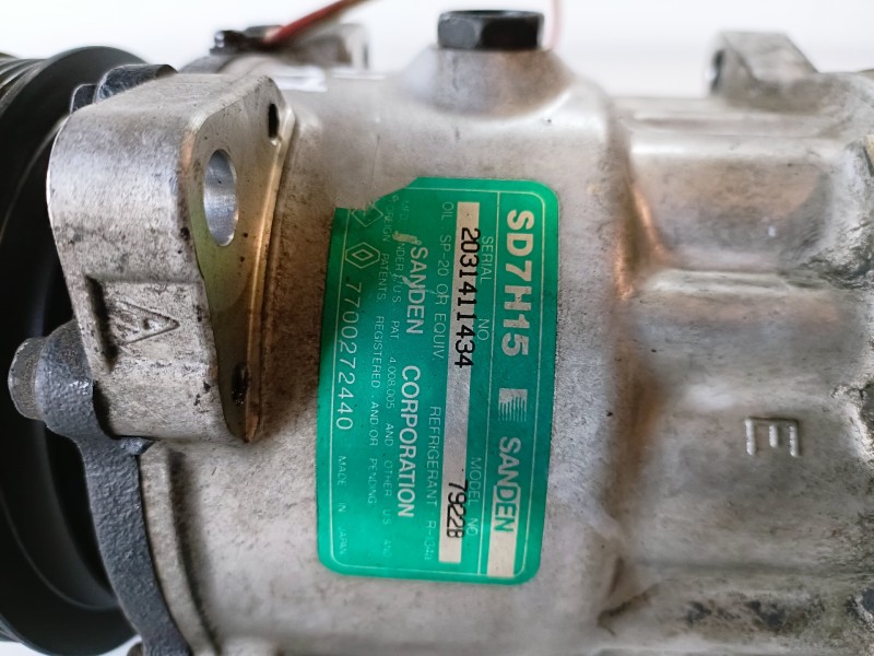 Recambio de compresor aire acondicionado para renault 19 (b/c/l53) f8q740 referencia OEM IAM 7700272440  