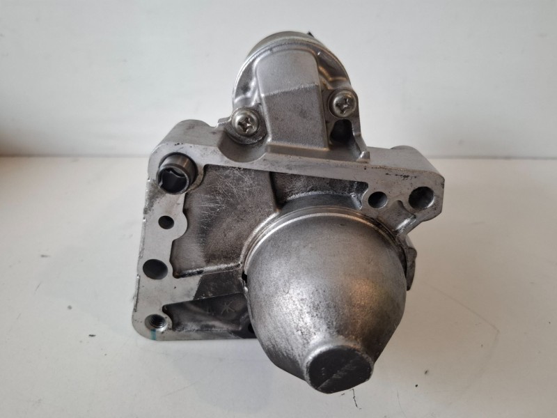 Recambio de motor arranque para peugeot 207 9hp / 9h06 referencia OEM IAM M000T93581  