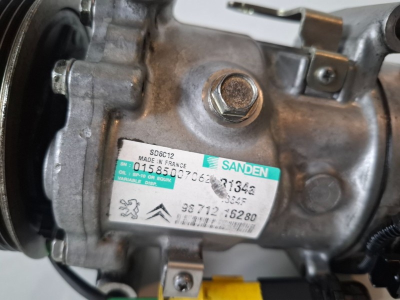 Recambio de compresor aire acondicionado para peugeot 207 9hp / 9h06 referencia OEM IAM 9671216280  