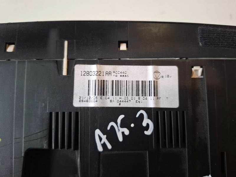 Recambio de mando climatizador para saab 9-3 berlina z19dth referencia OEM IAM 12803221AA  