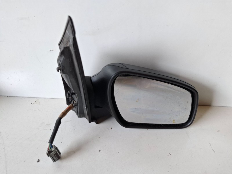 Recambio de retrovisor derecho para ford focus berlina (cap) g8da referencia OEM IAM   