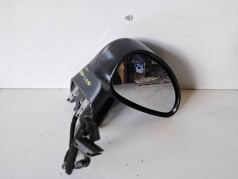 Recambio de retrovisor derecho para citroen c4 berlina 9hx referencia OEM IAM 96467112  