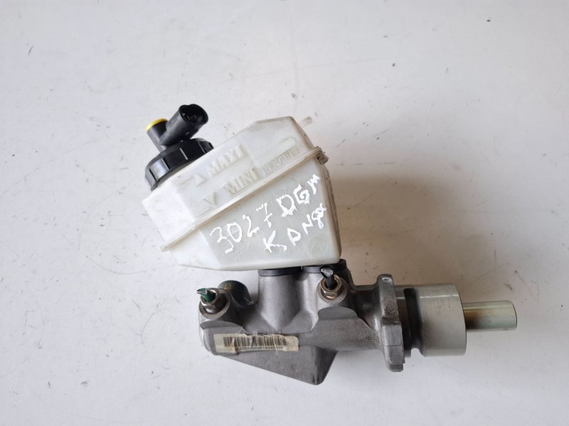 Recambio de bomba freno para renault kangoo i (f/kc0) k9k704 referencia OEM IAM   